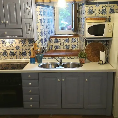 La Casita Del Tejo * Hervas
